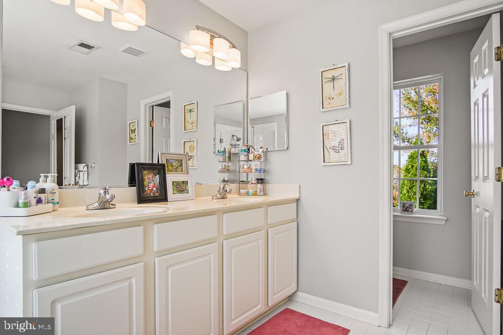 HUNTFIELD - Residential