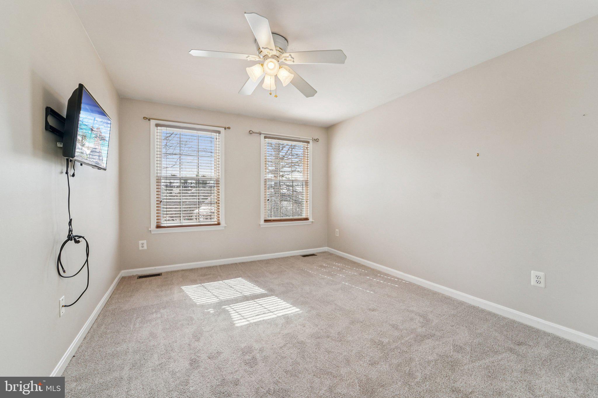 SUMMIT RIDGE - Residential