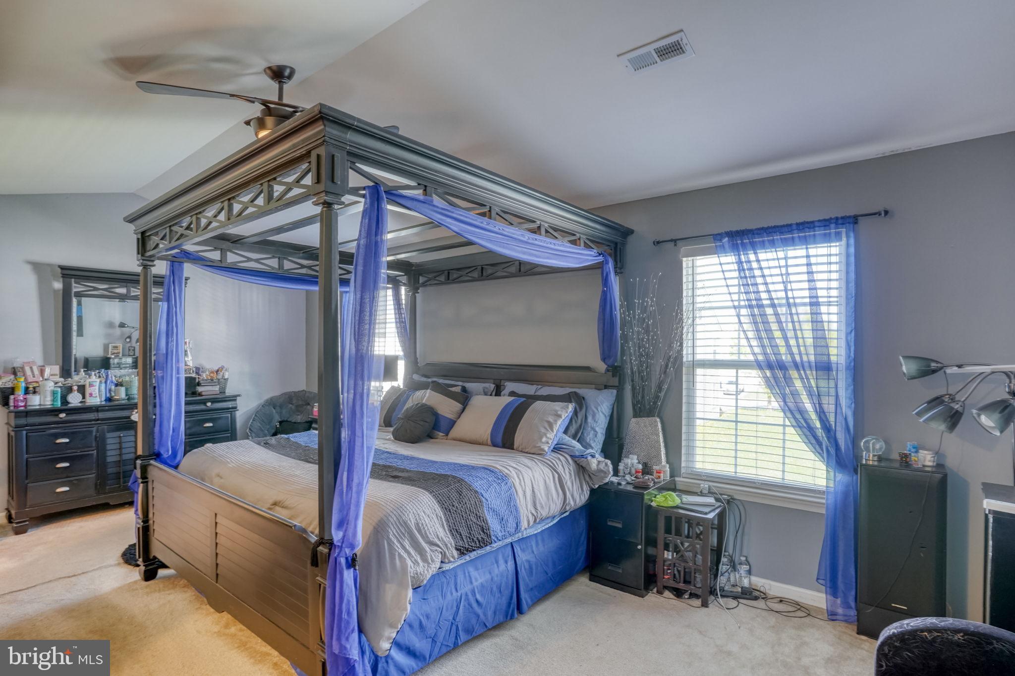 WORTHINGTON - Residential