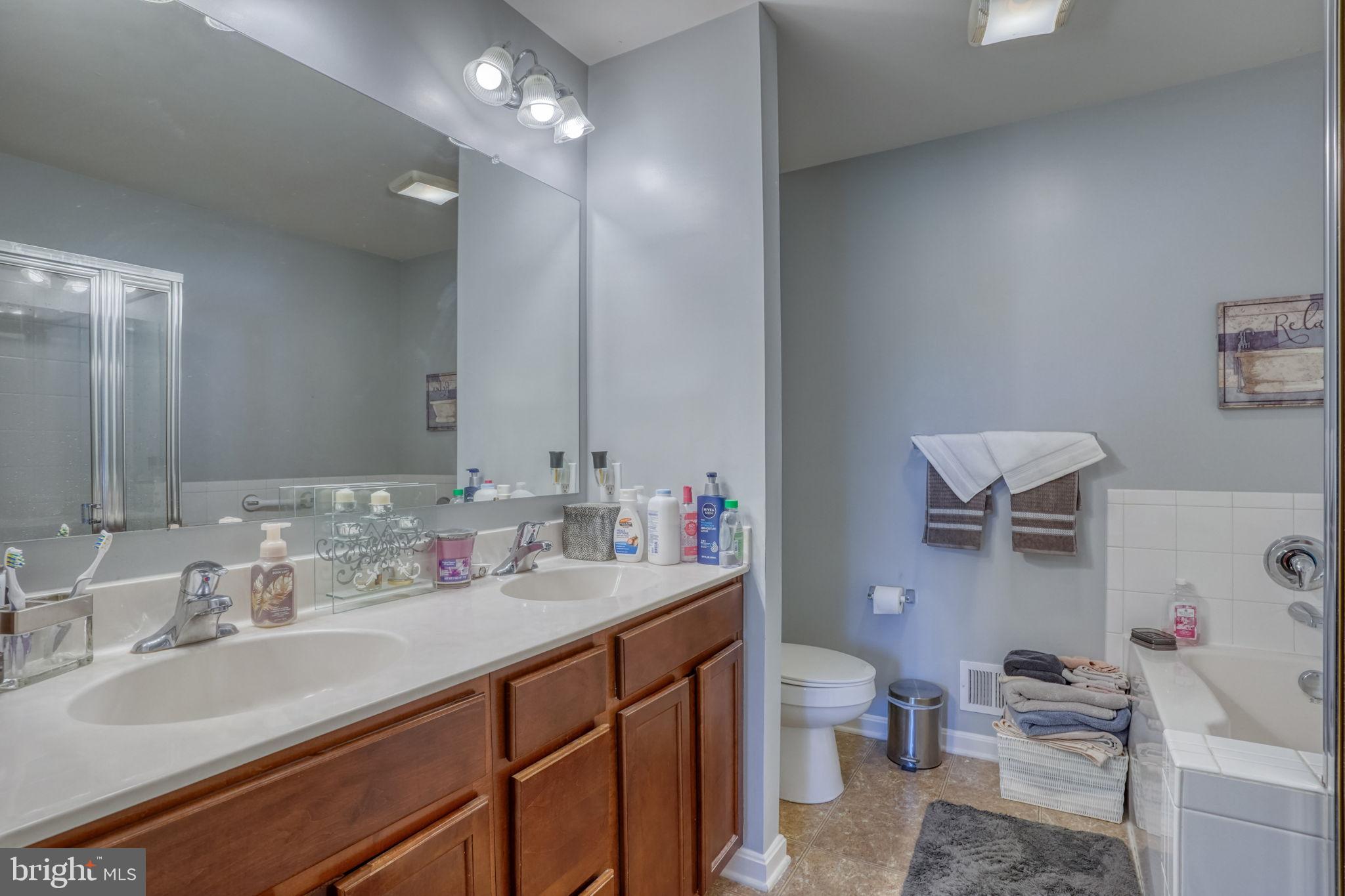 WORTHINGTON - Residential