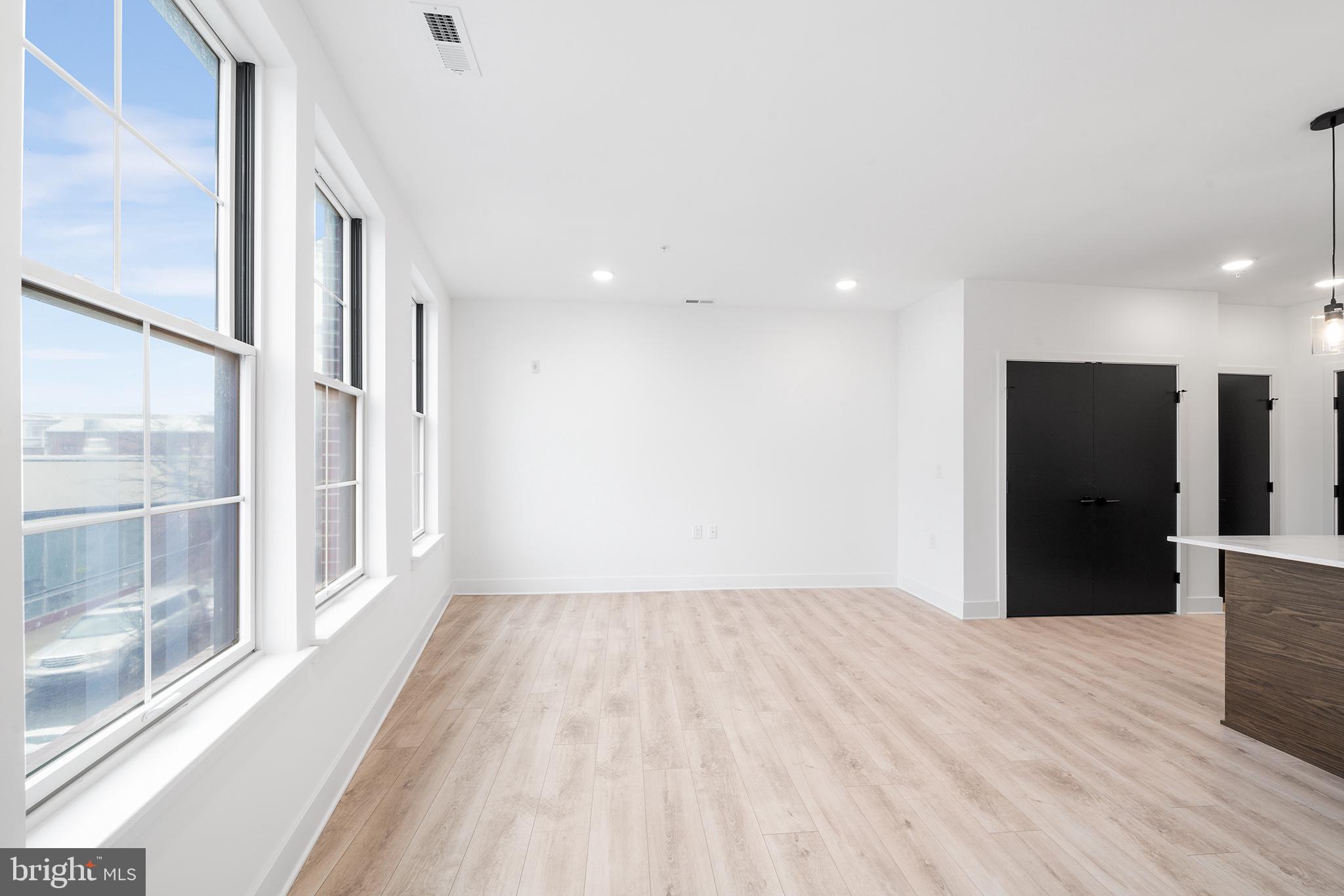 BELLA VISTA - Residential Lease