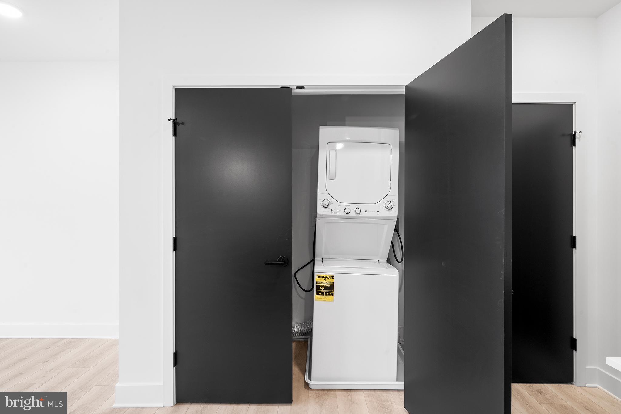 BELLA VISTA - Residential Lease