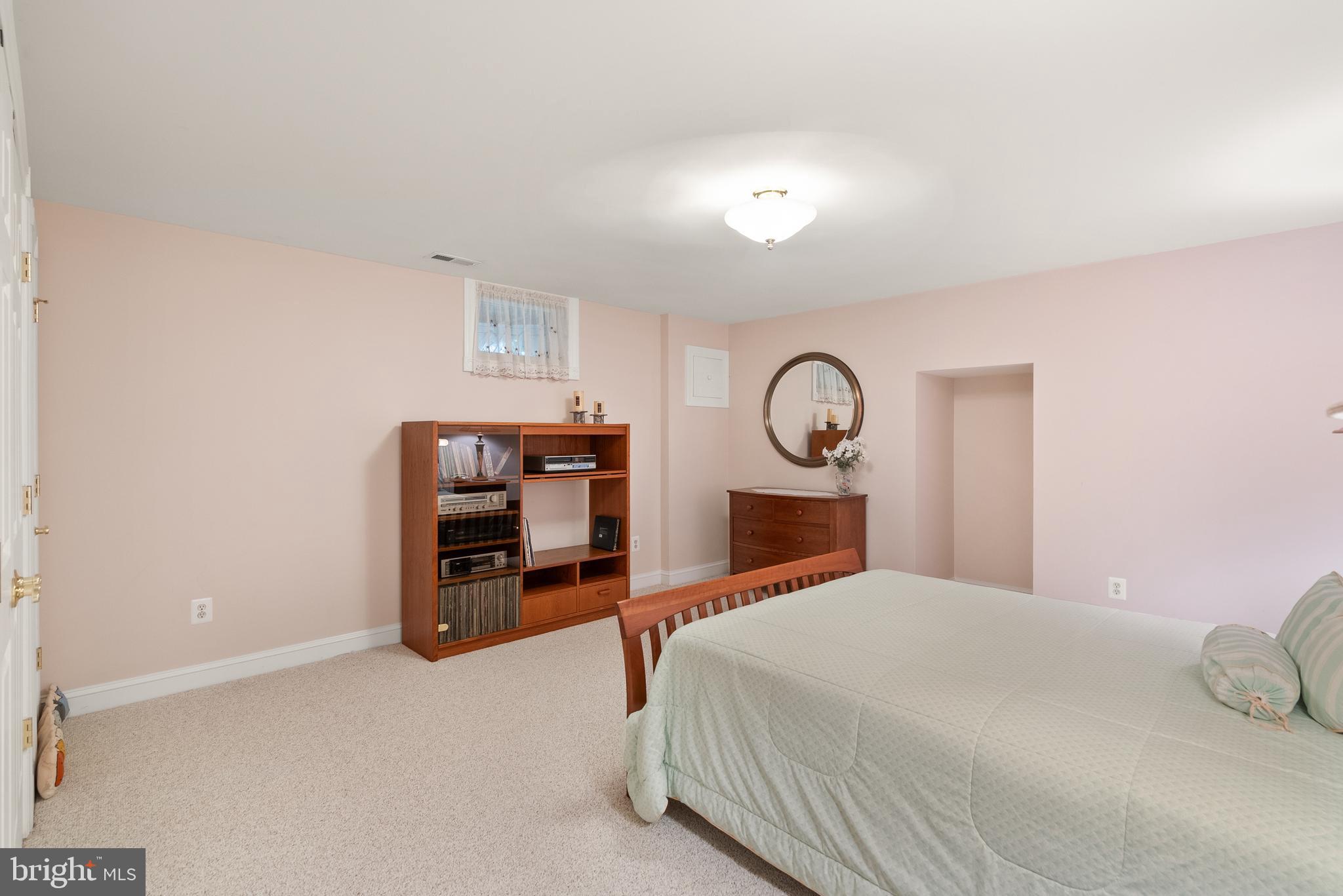 DONOVANS RIDGE - Residential