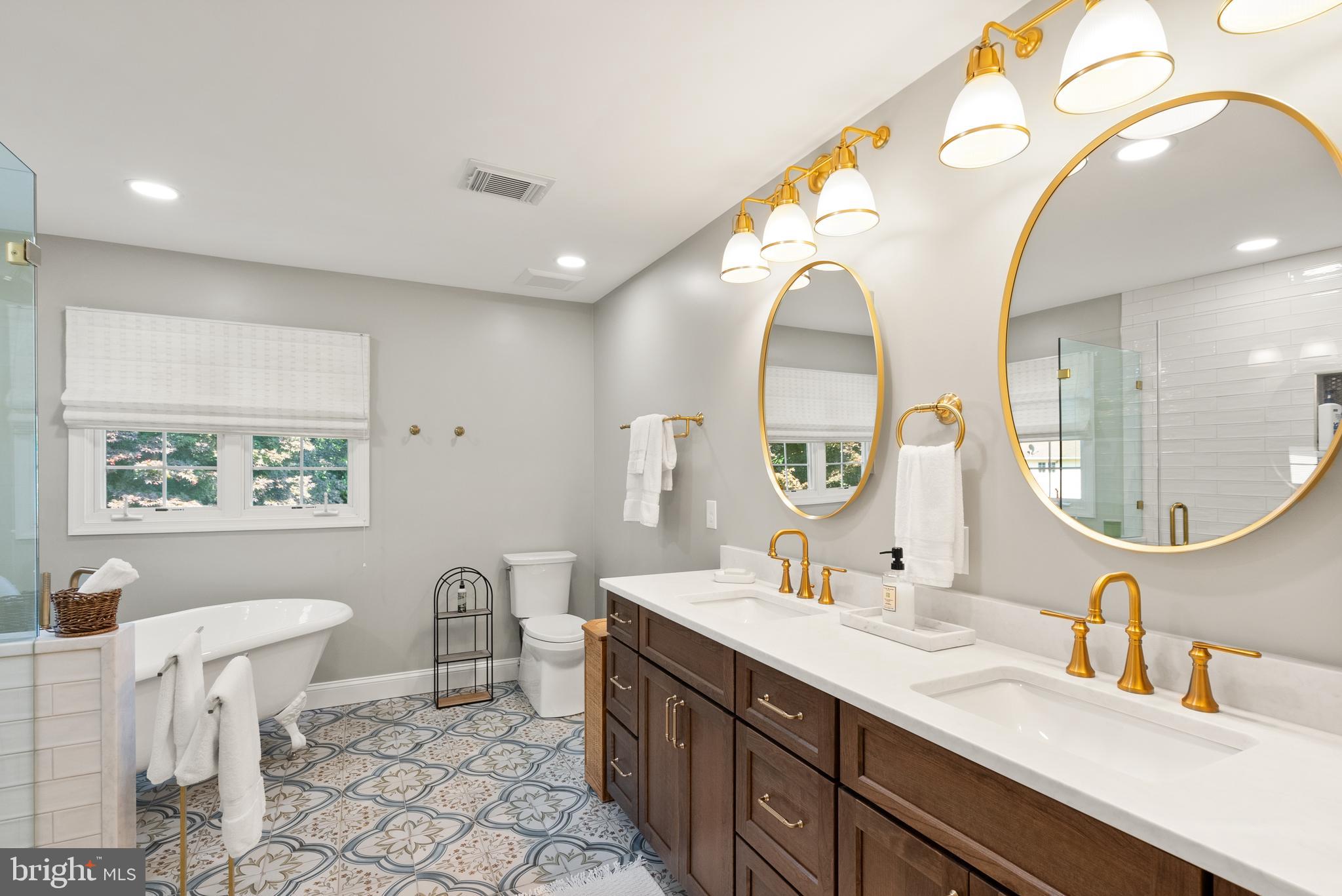 DONOVANS RIDGE - Residential