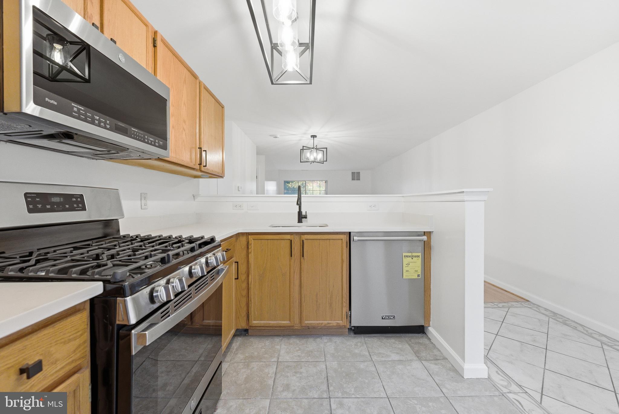 1535 BENJAMIN FRANKLIN COURT