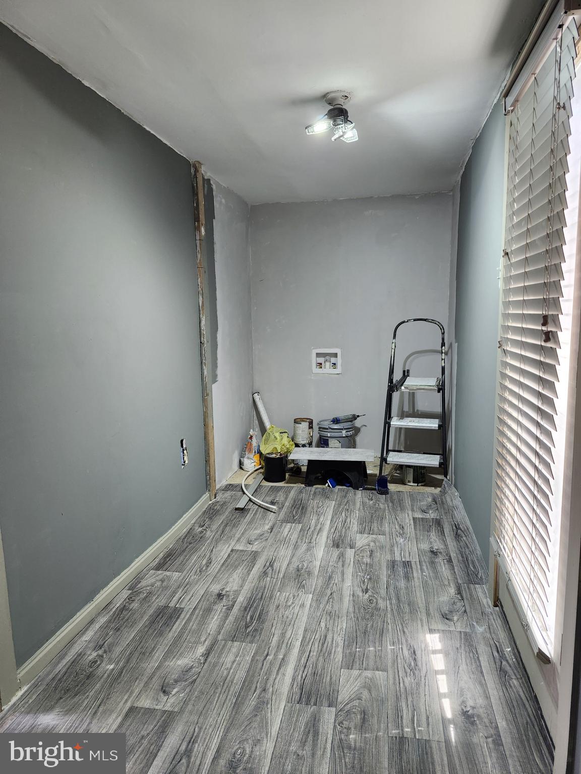 CACAPON MOUNTAIN RETREAT - Residential