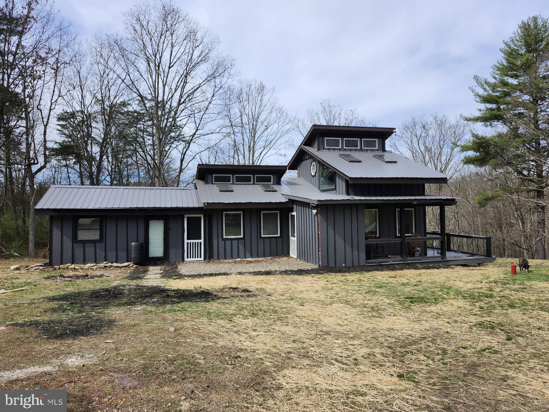 CACAPON MOUNTAIN RETREAT - Residential