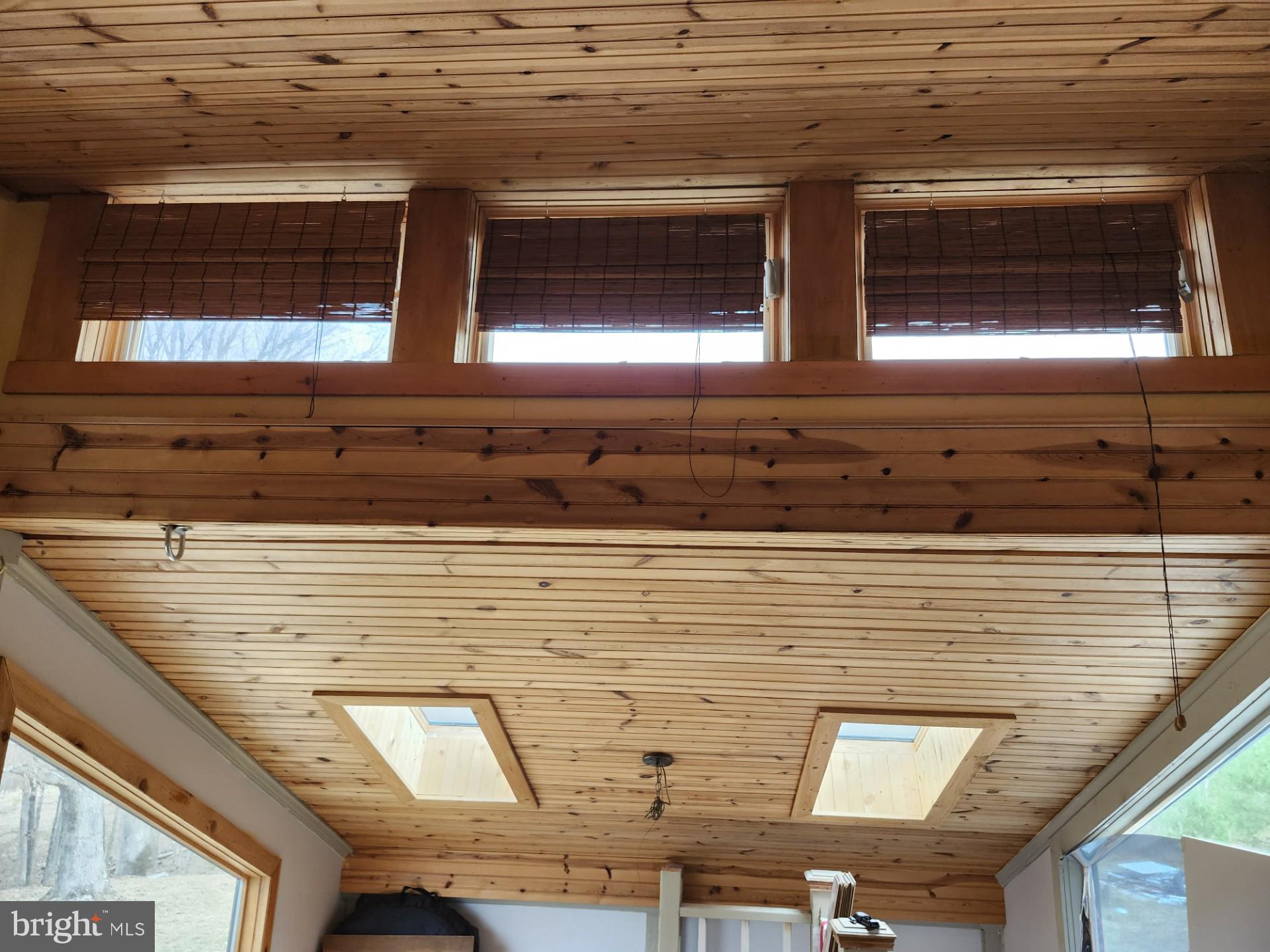 CACAPON MOUNTAIN RETREAT - Residential