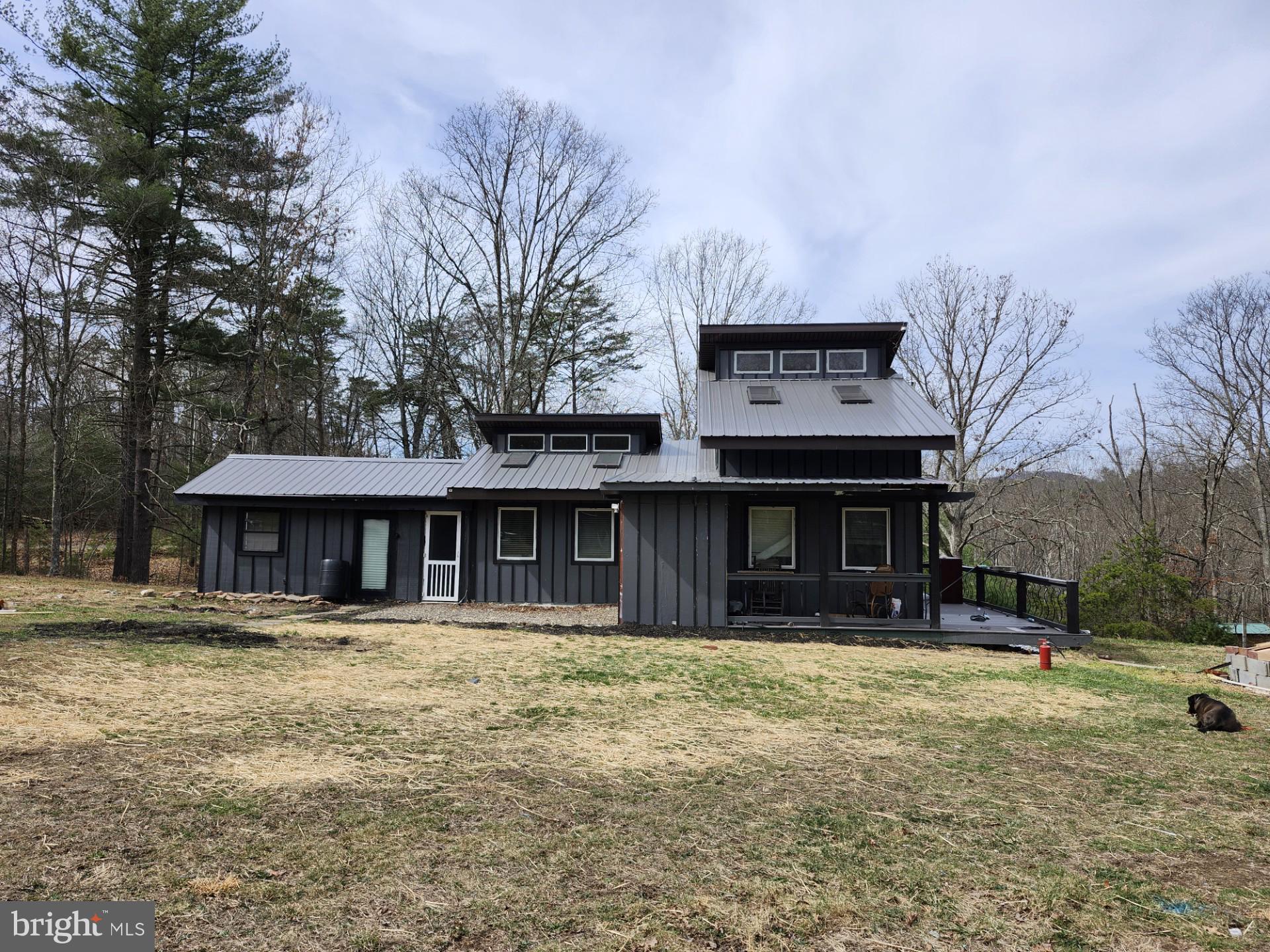 CACAPON MOUNTAIN RETREAT - Residential