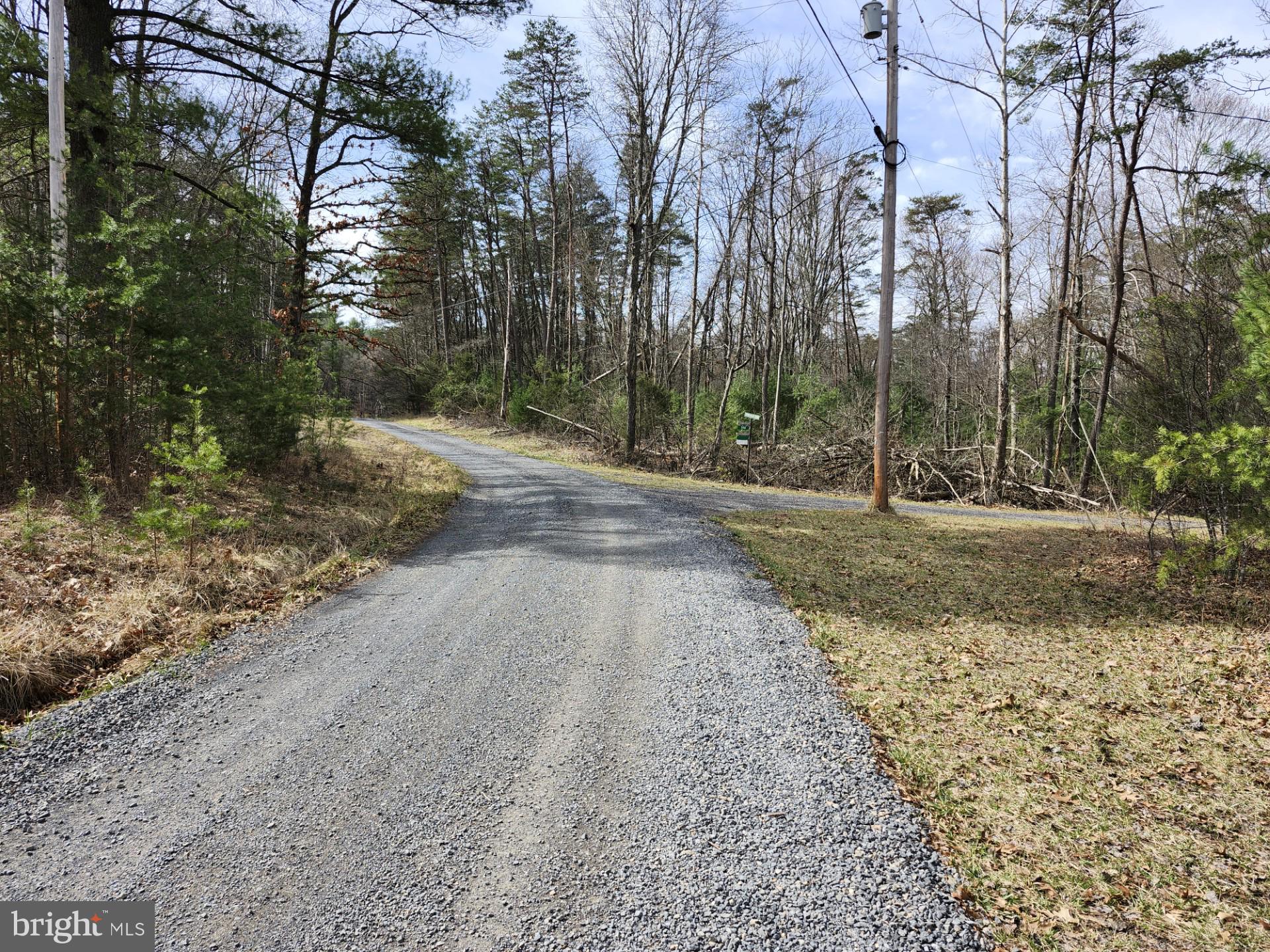 CACAPON MOUNTAIN RETREAT - Residential