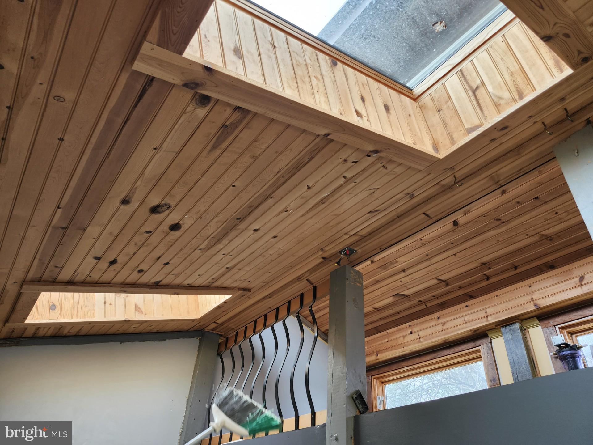 CACAPON MOUNTAIN RETREAT - Residential