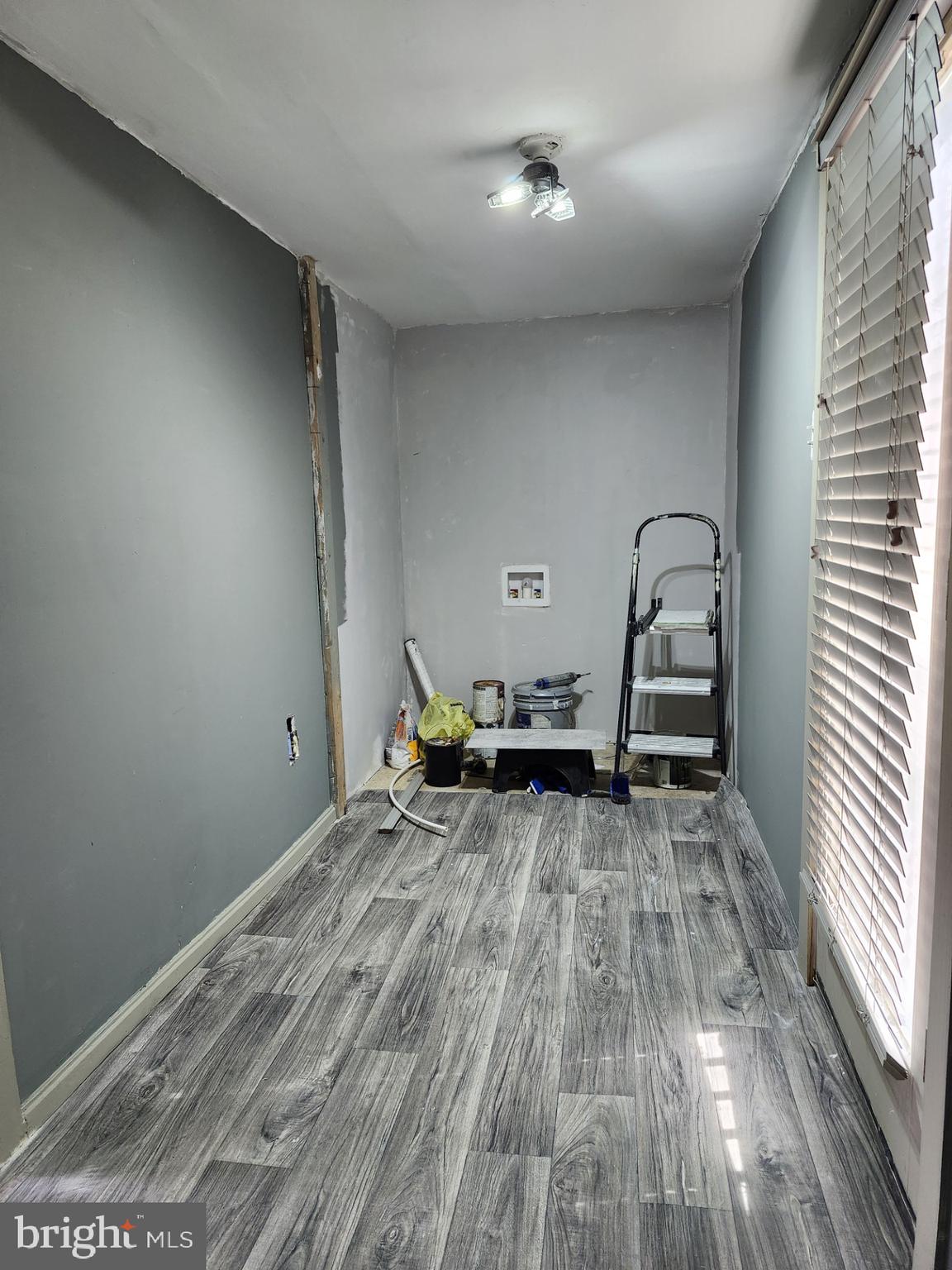 CACAPON MOUNTAIN RETREAT - Residential