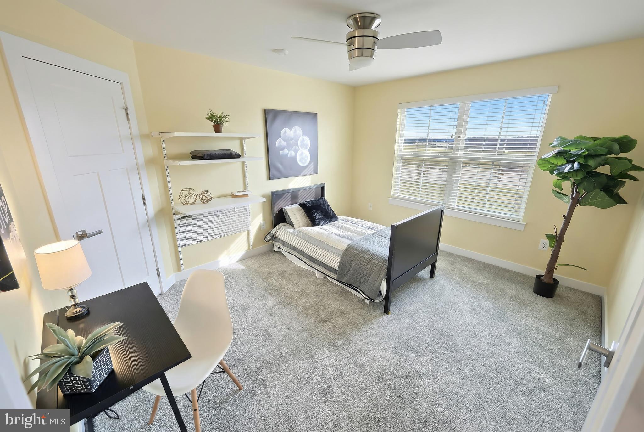 FOX CHAPEL CROSSING - Residential