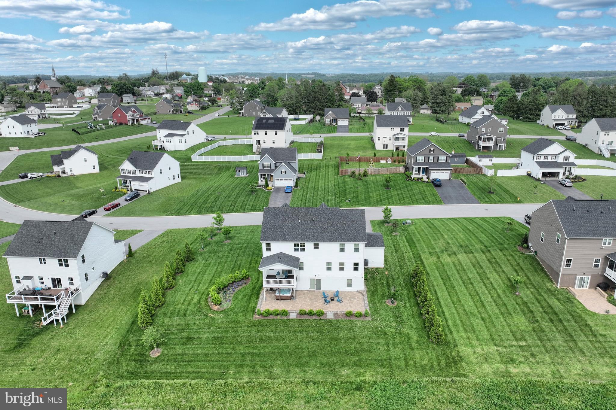 FOX CHAPEL CROSSING - Residential