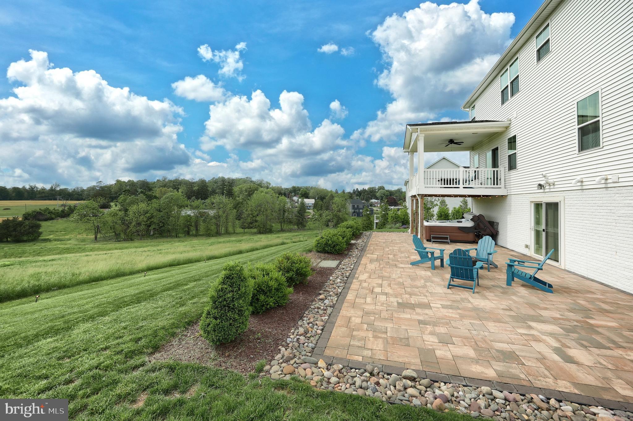 FOX CHAPEL CROSSING - Residential