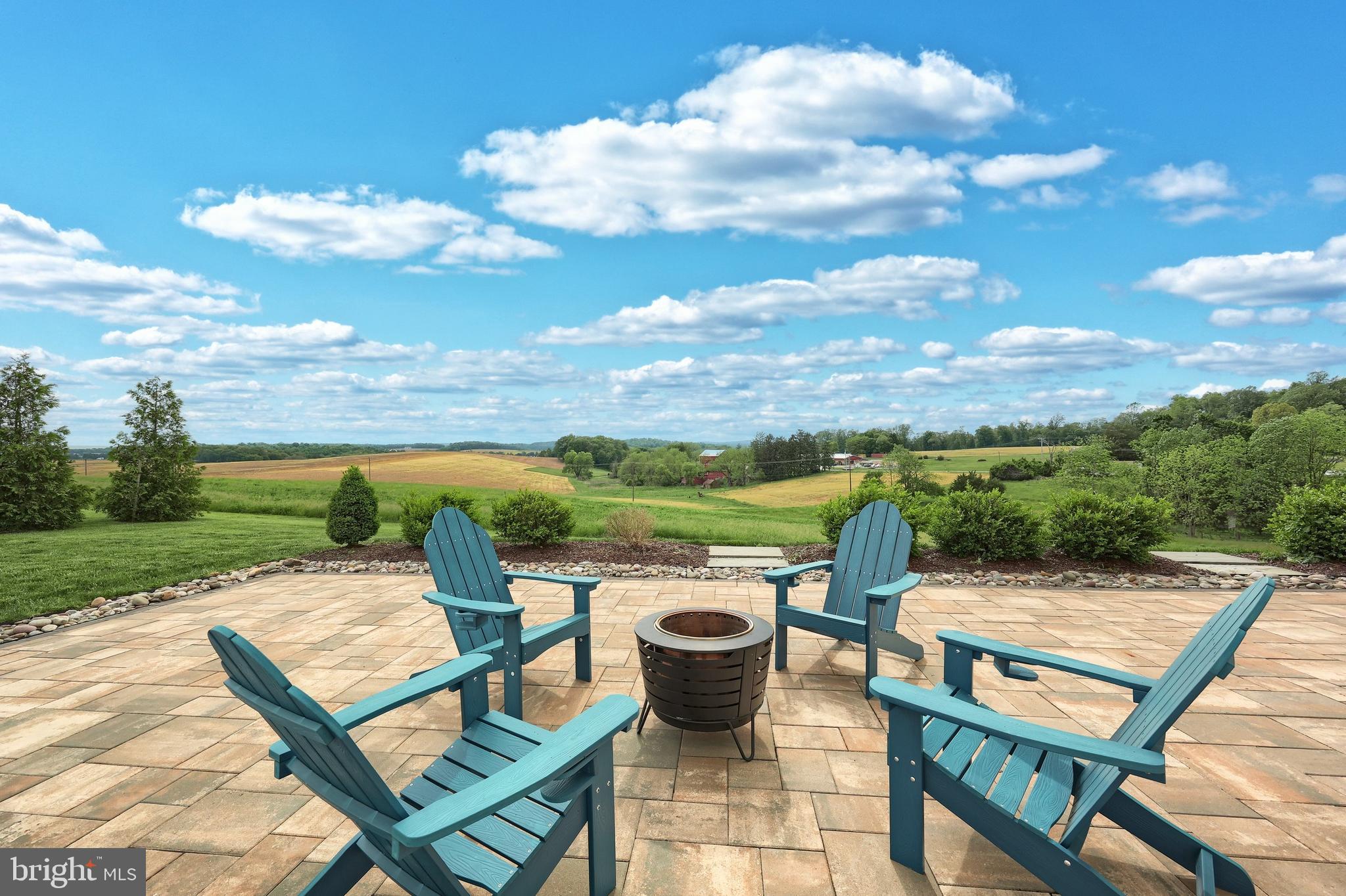 FOX CHAPEL CROSSING - Residential