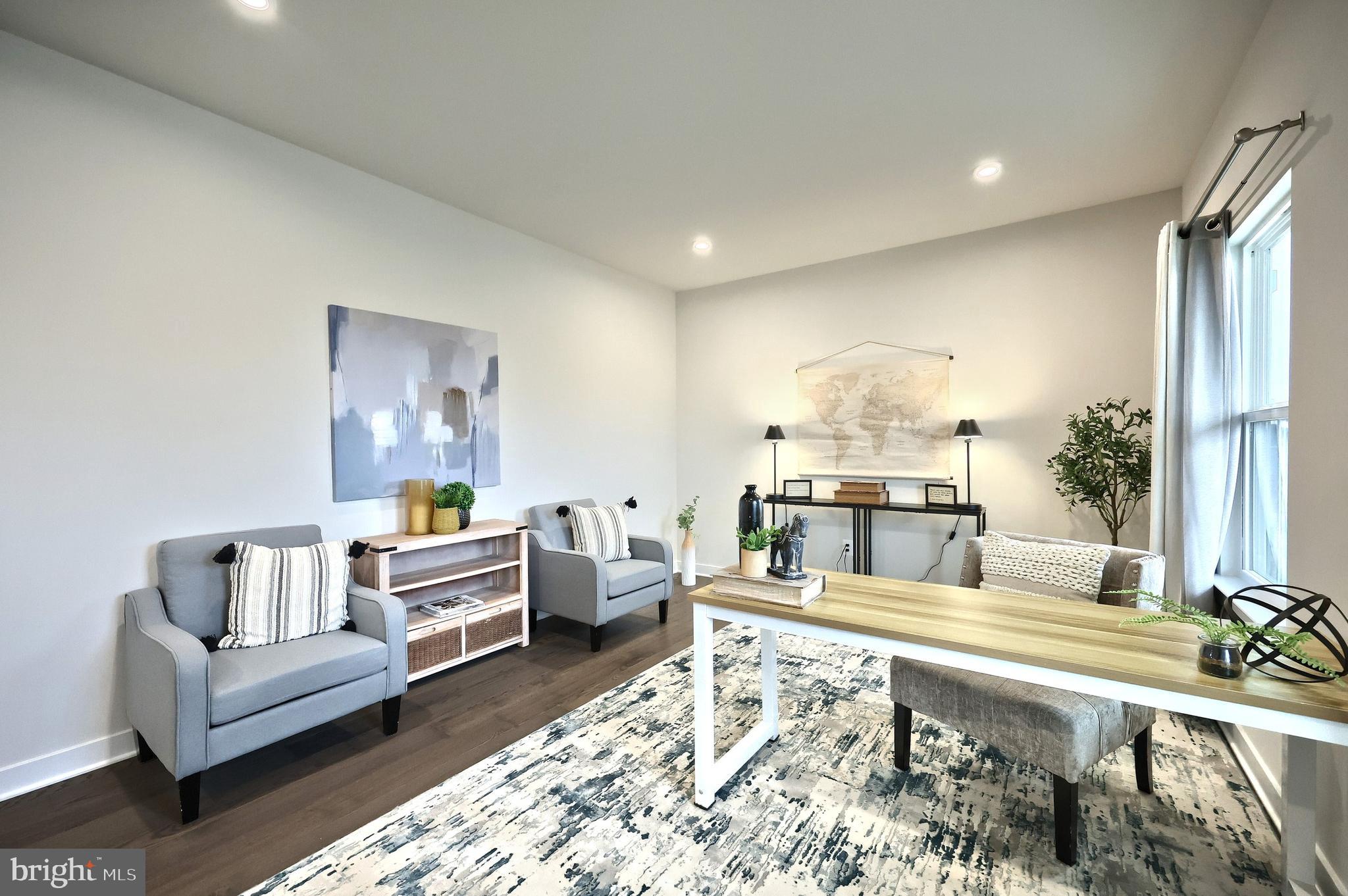 FOX CHAPEL CROSSING - Residential