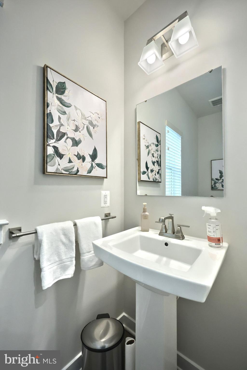 FOX CHAPEL CROSSING - Residential