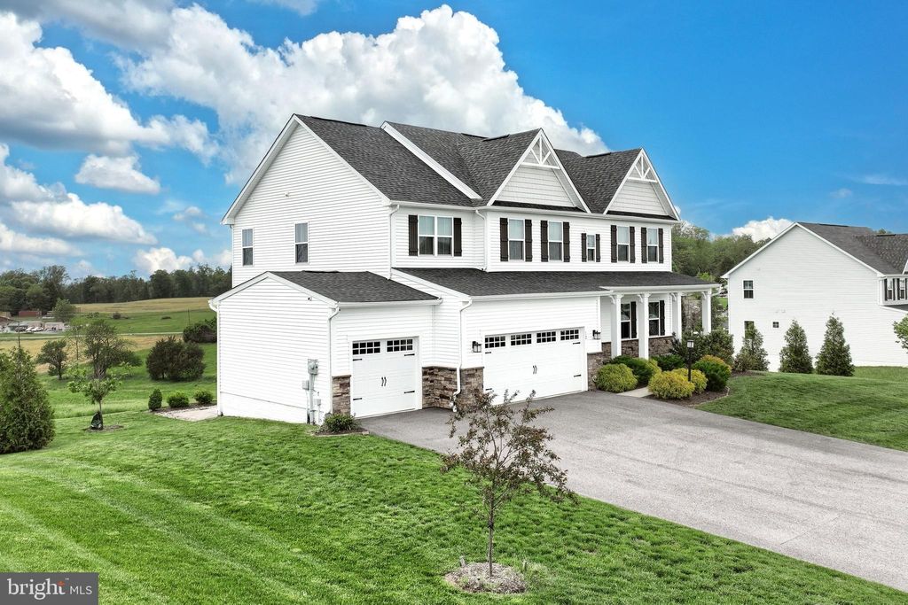 Photo of 12 Ervin Drive, SHREWSBURY, PA 17361 (MLS # PAYK2096584)