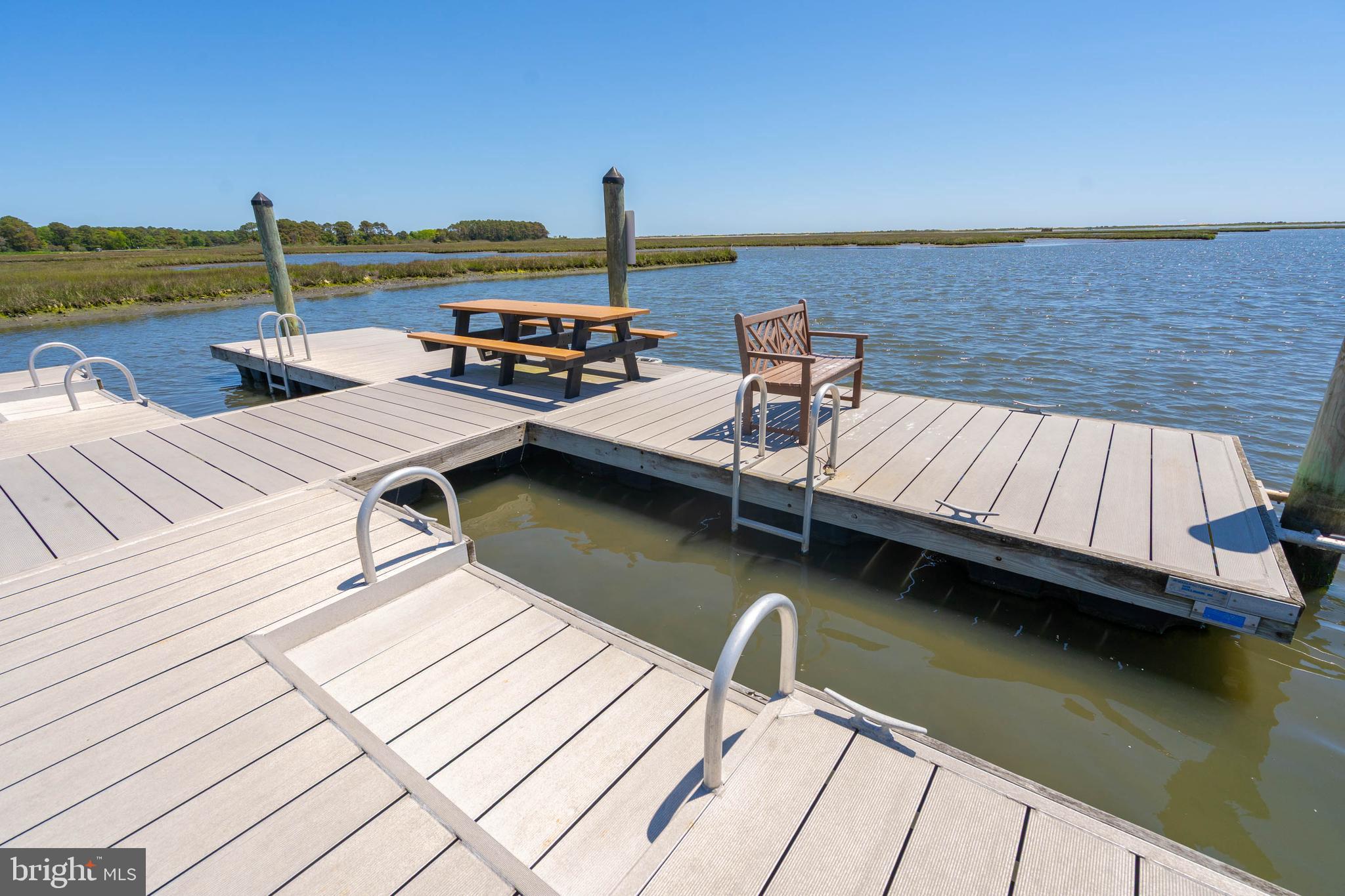 THE LANDINGS - Residential