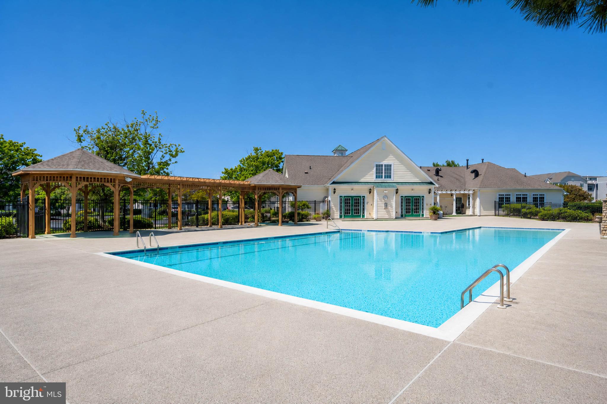 THE LANDINGS - Residential