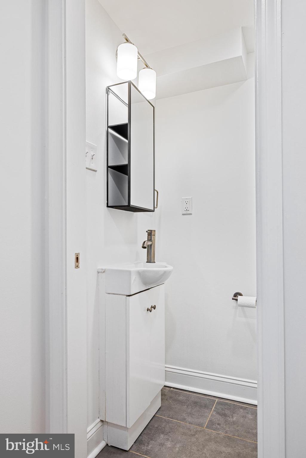 OLDE KENSINGTON - Residential