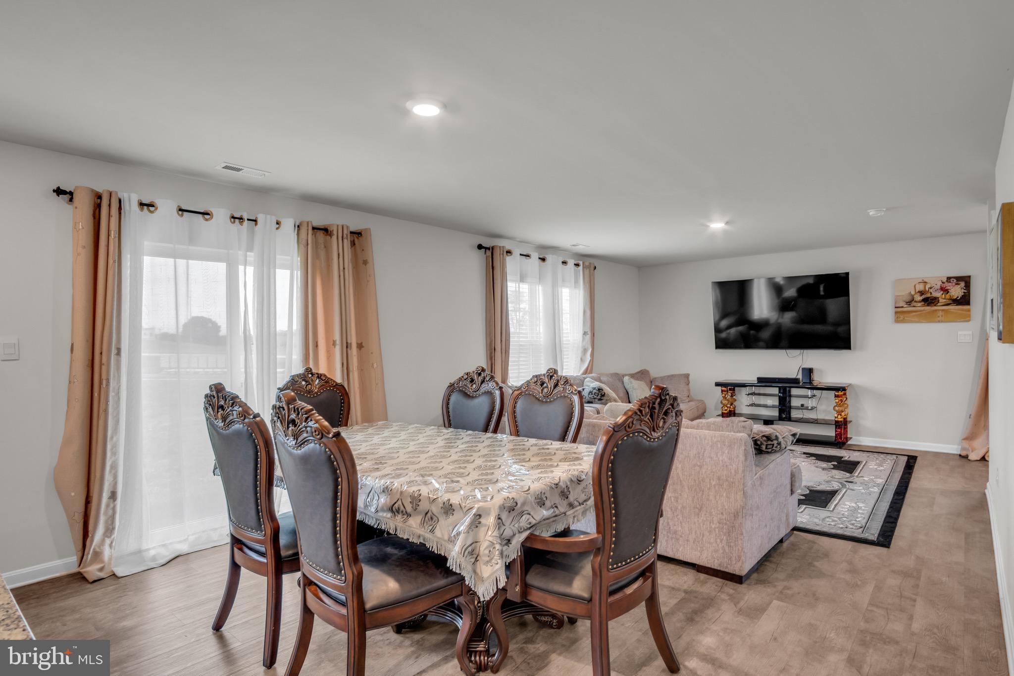 HAYS LANDING - Residential