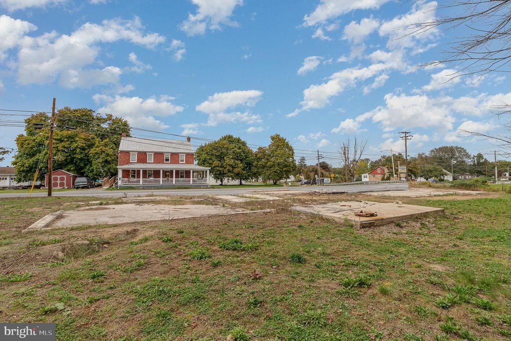 Photo of 401 W Main Street, WALNUT BOTTOM, PA 17266 (MLS # PACB2047952)