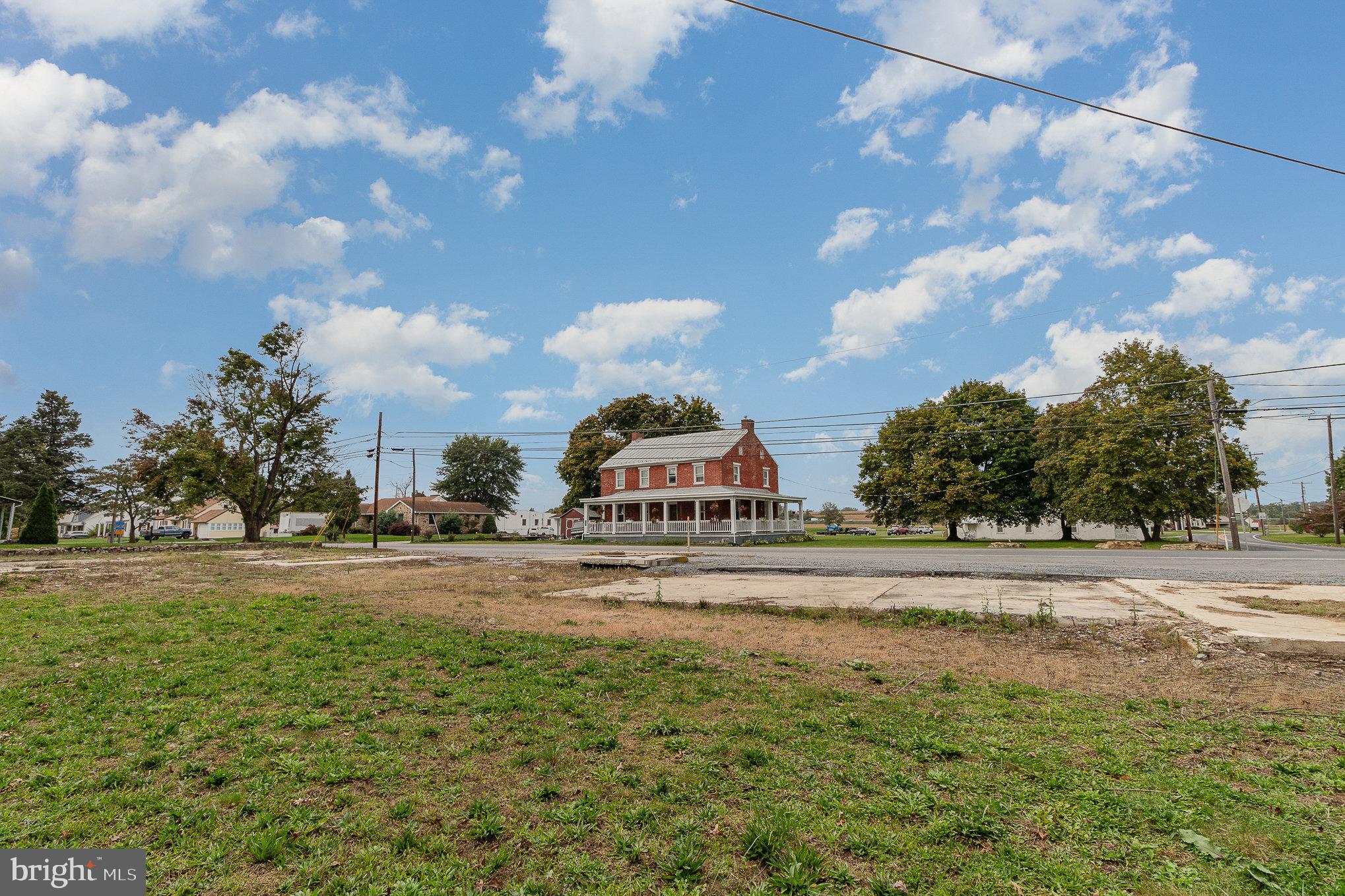 401-403 W MAIN STREET