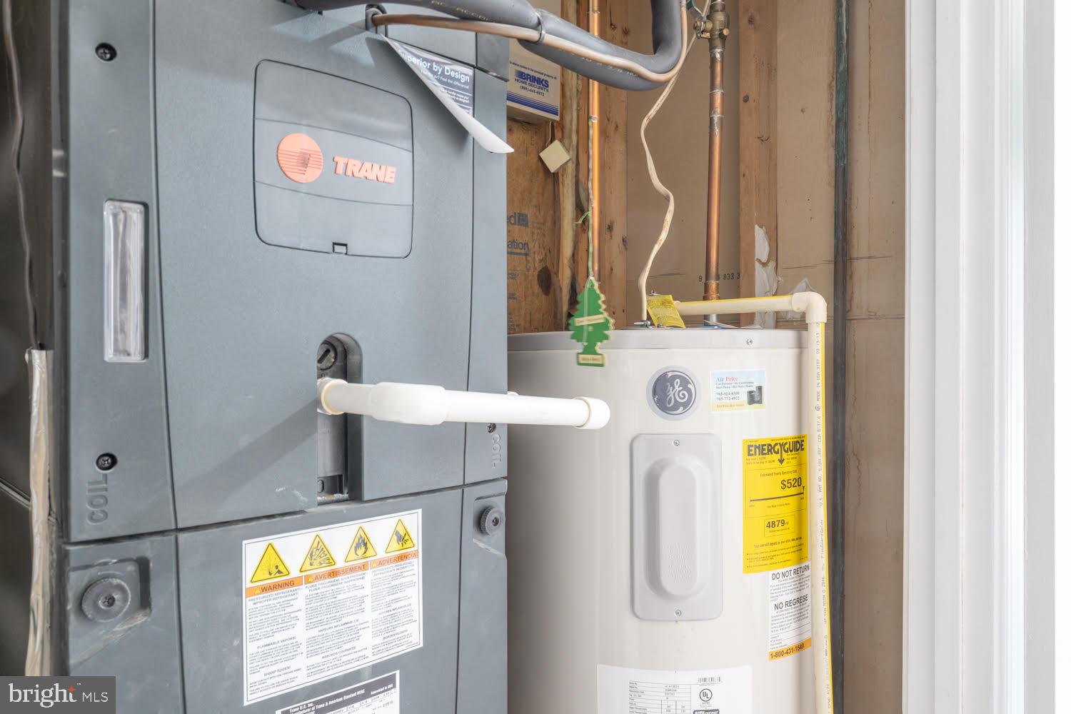 MARSHALL HEIGHTS - Residential Lease