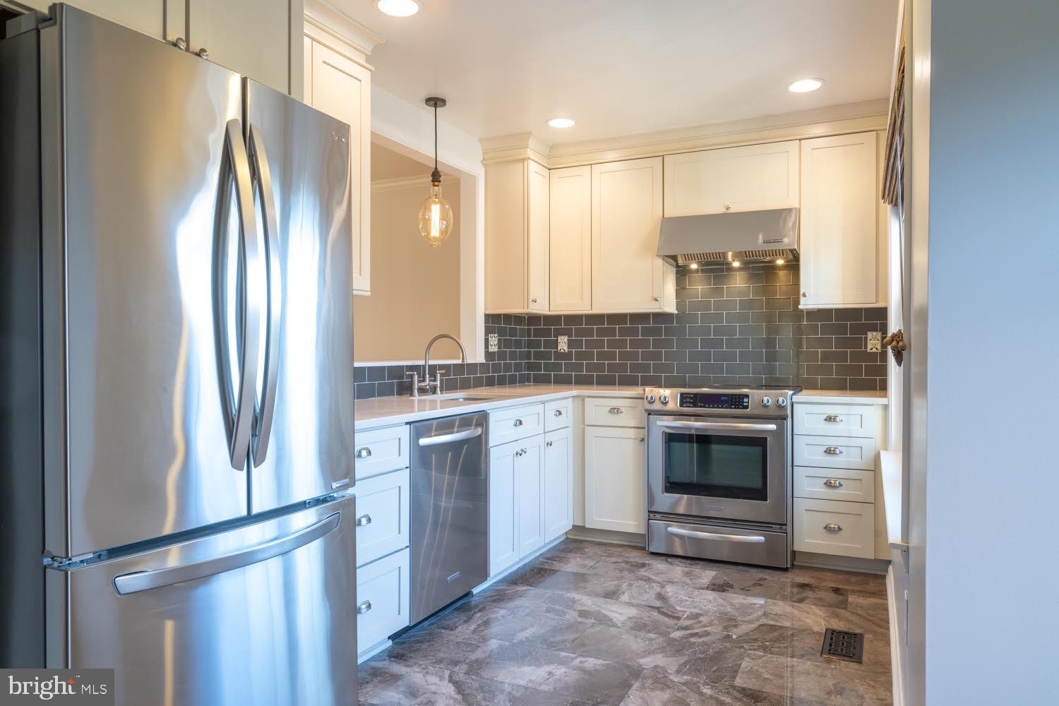 MARSHALL HEIGHTS - Residential Lease