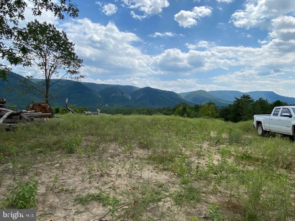Photo of 377 Old Scott Farm Road, MOOREFIELD, WV 26836 (MLS # WVHD2003140)
