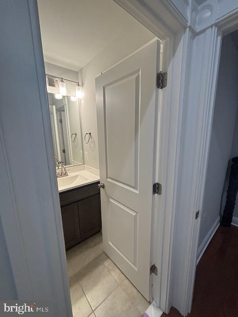 MIDDLE EAST - Residential Lease