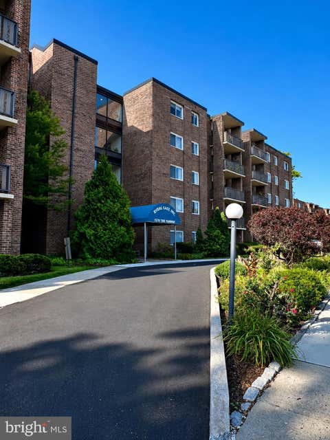 Photo of 1570 The Fairway #507E, RYDAL, PA 19046 (MLS # PAMC2179282)