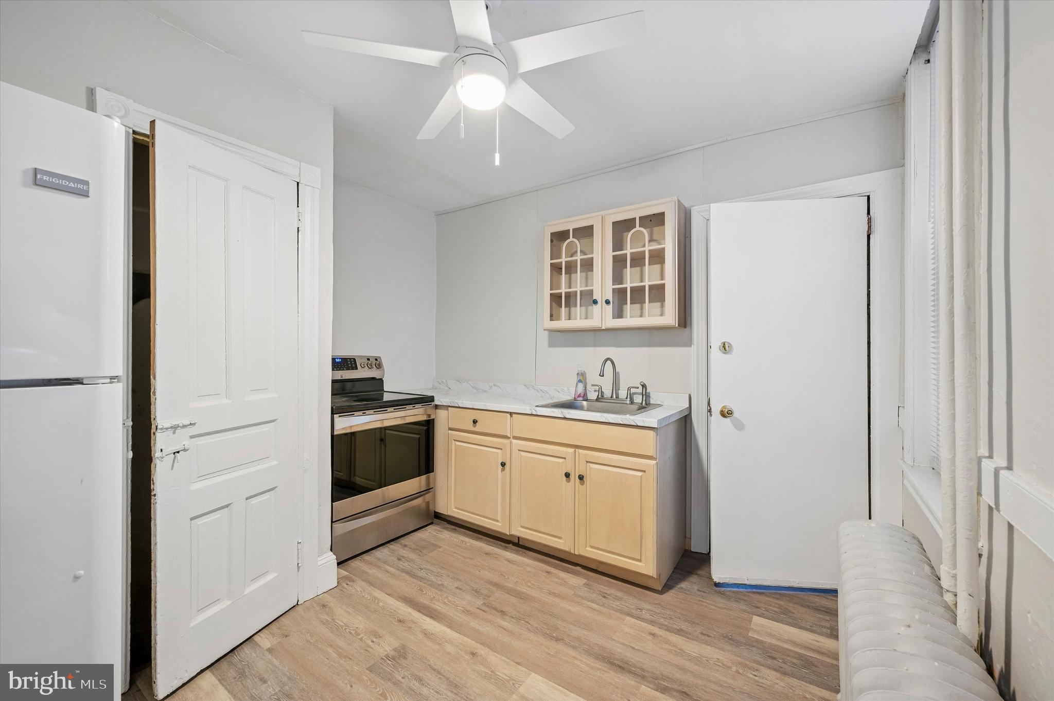 GERMANTOWN (EAST) - Residential