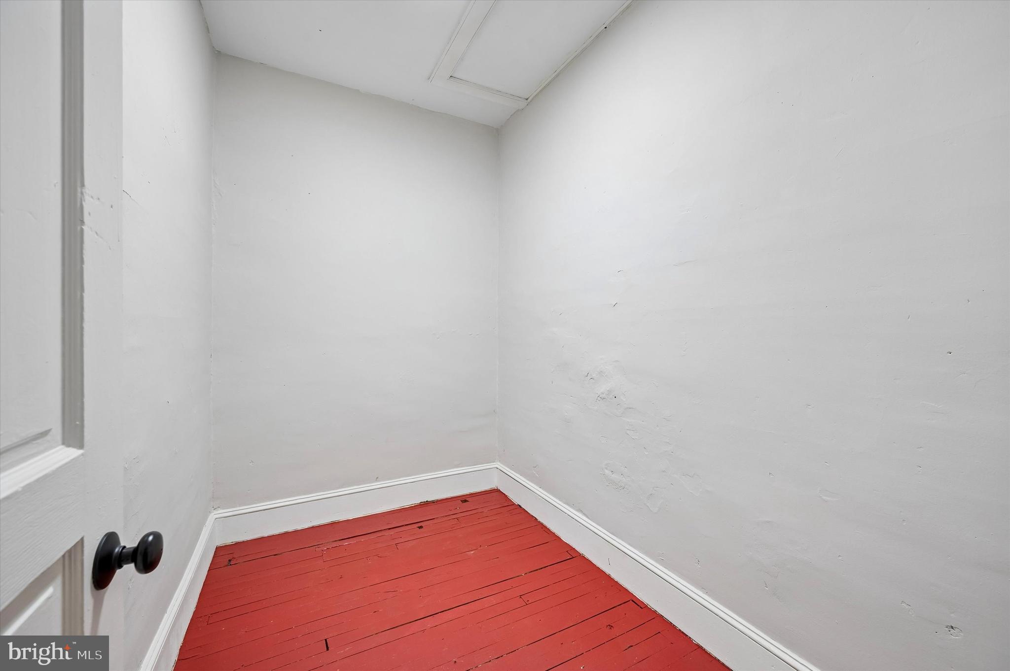 GERMANTOWN (EAST) - Residential