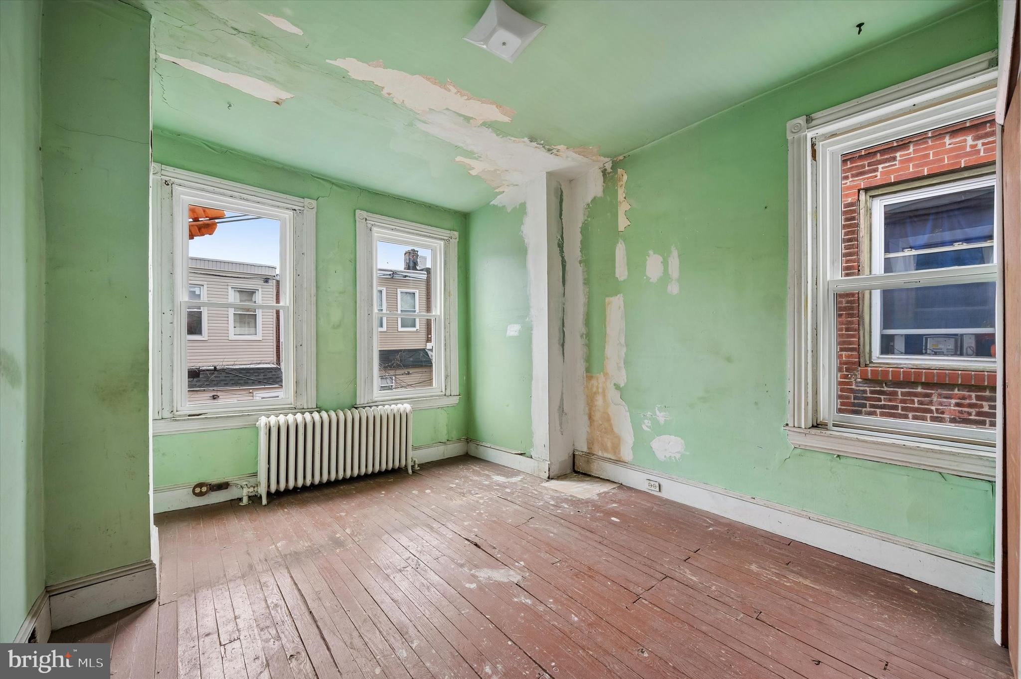 GERMANTOWN (EAST) - Residential