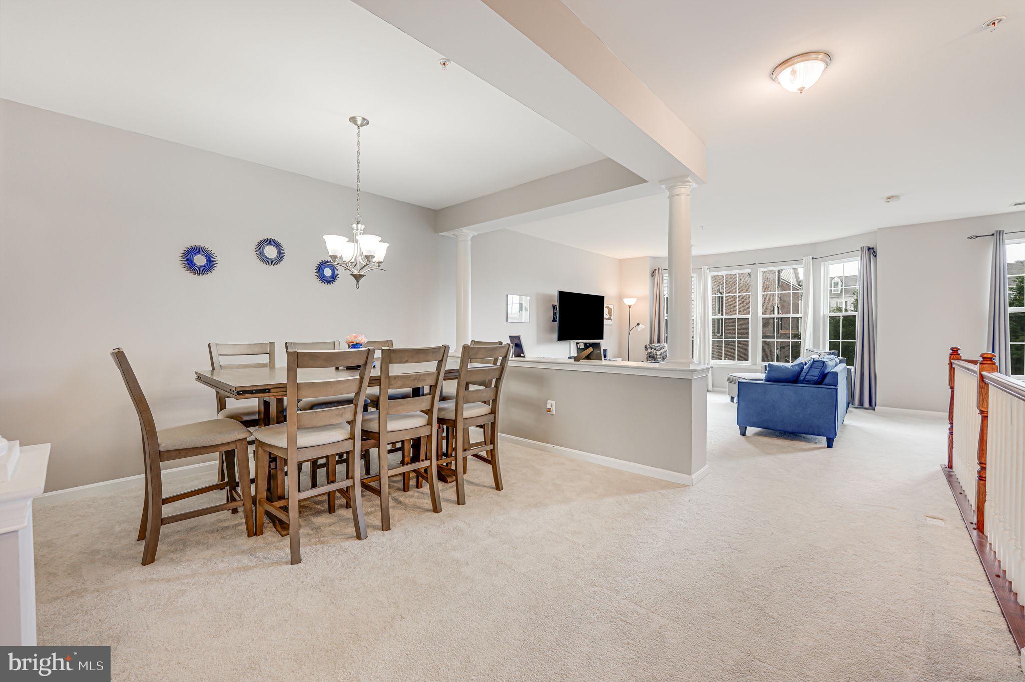 LEE SQUARE - Residential