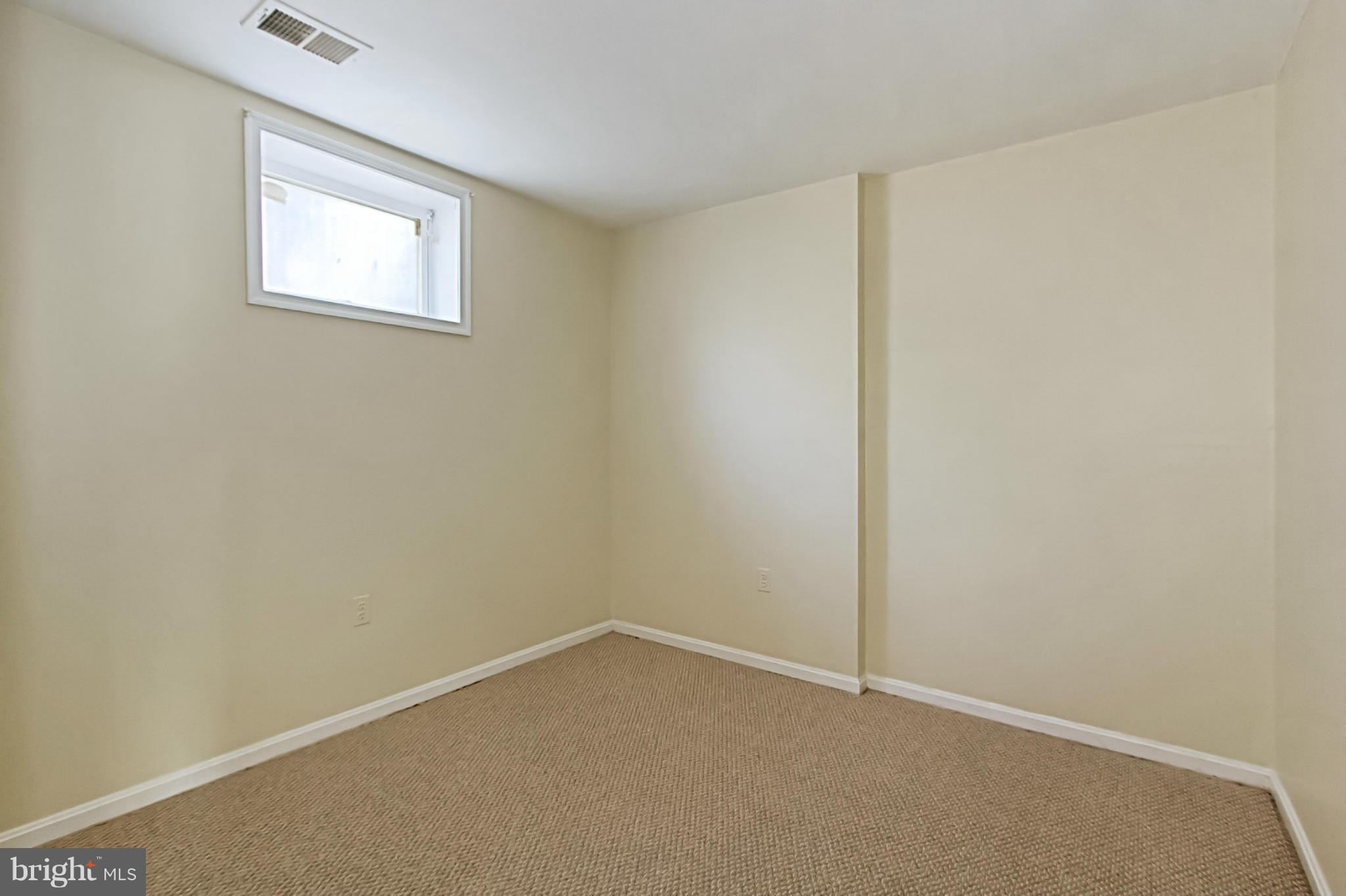 LEEWOOD - Residential