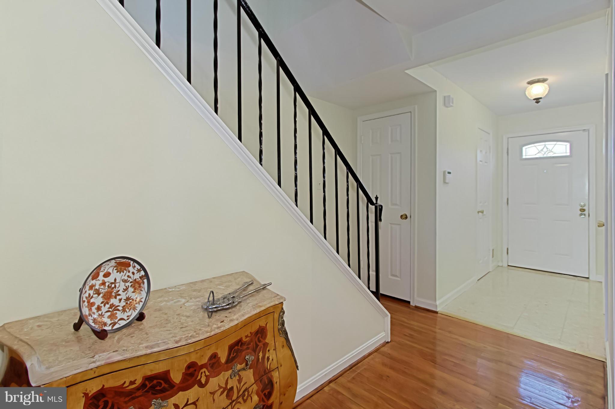 LEEWOOD - Residential