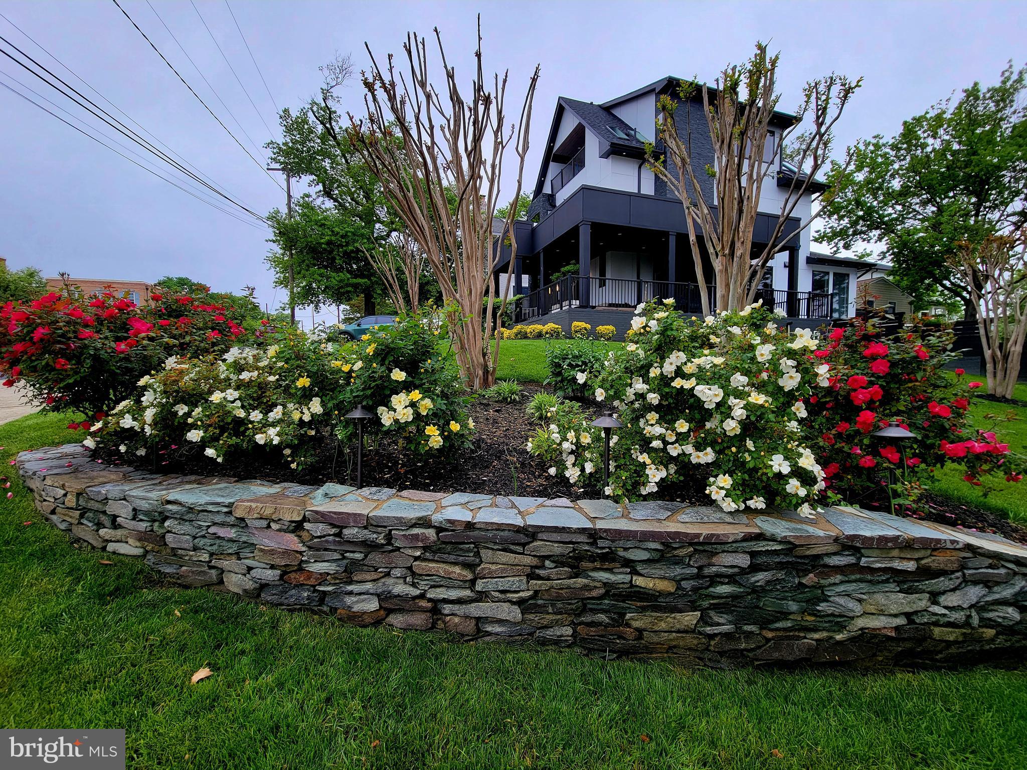 CHERRYDALE - Residential