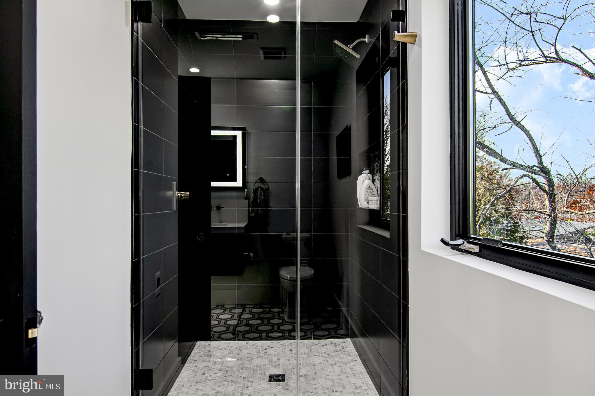 CHERRYDALE - Residential