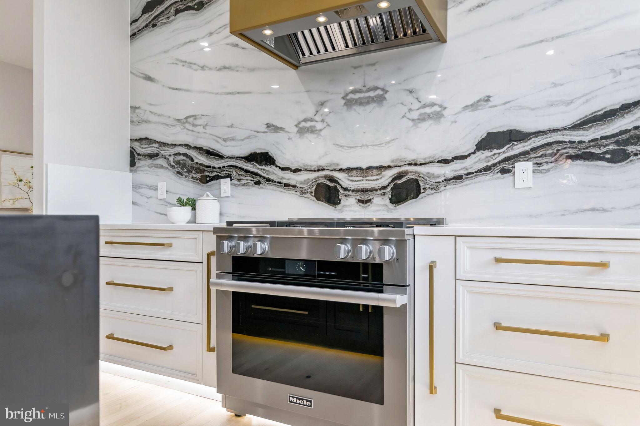 CHERRYDALE - Residential