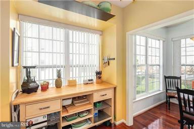 FOUNDERS WALK - Residential Lease