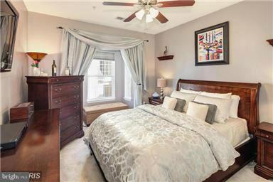 FOUNDERS WALK - Residential Lease