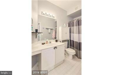 FOUNDERS WALK - Residential Lease