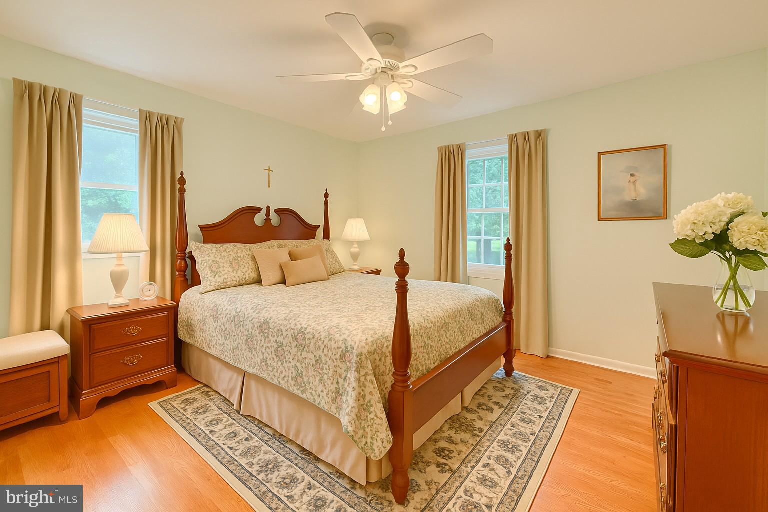 RIDGE GROVE - Residential