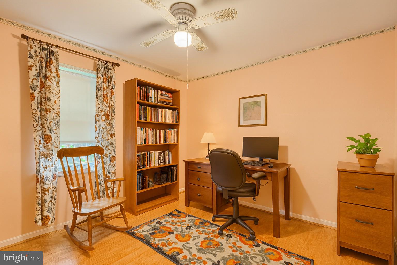 RIDGE GROVE - Residential