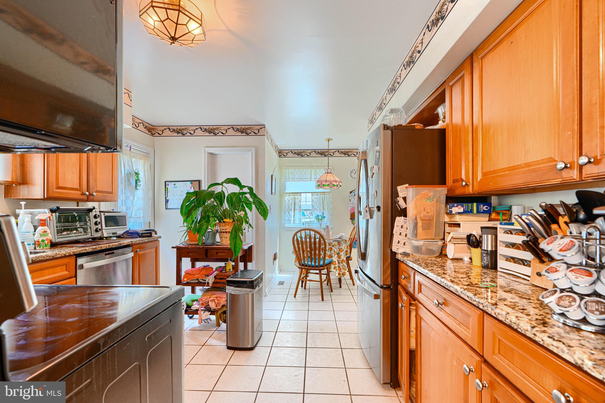 RIDGE GROVE - Residential