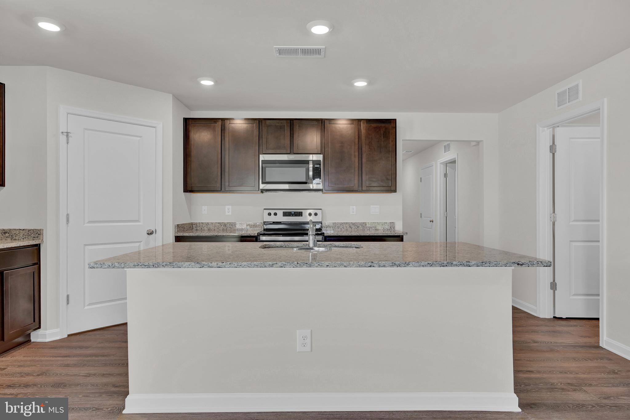 RIDGELY'S RESERVE - Residential